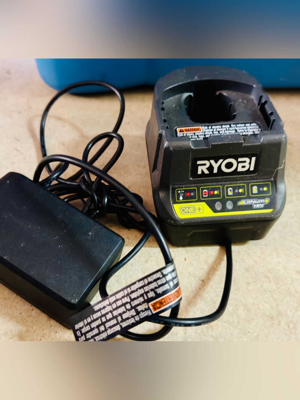 Black One+ 18V Lithium Battery Charger ryobi
